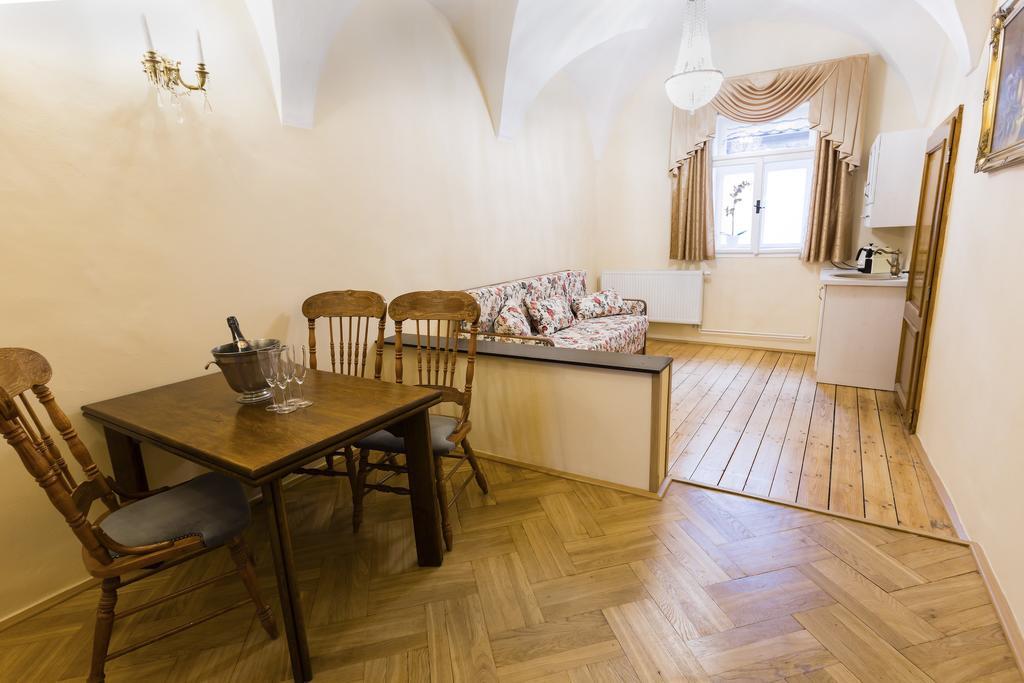 Apartments U Krale Brabantskeho Prague Room photo